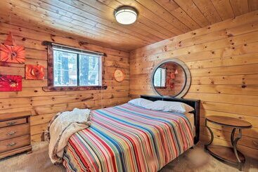 קוטג'' Fully Remodeled Munds Park Cabin: Deck & Fireplace