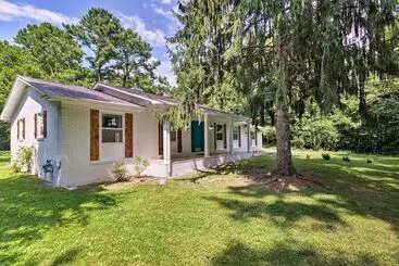 Mökkimajoitus Renovated Home On Watauga River, By Boat Ramp