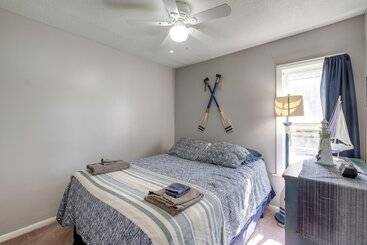 Traverse City Cottage W/ Dock & Beach Area!