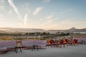 아파트호텔 Estudios Y Habitaciones Modernas En Pamplona, Sk