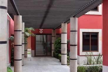 בית מלון כפרי Real Del Oro