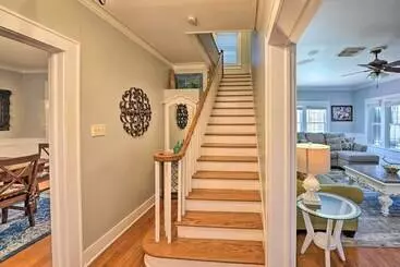 کلبه Corpus Christi Home W/ Pool & Hot Tub: Walk To Bay