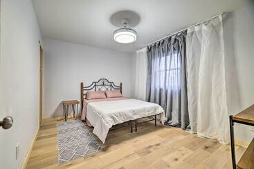 Сельский дом Poconos Vacation Home W/ Deck & Fire Pit