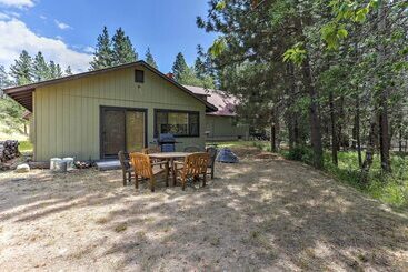 Romantic Riverfront Cottage   1 Mile To Winthrop!