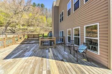 بيت ريفى Home On Lake Catherine W/ Dock & Fire Pit