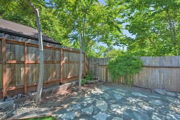 Cabane Sunny Grants Pass Home Near Parks & Breweries!