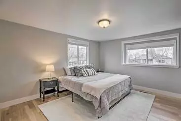 Mökkimajoitus Family Friendly Redmond Getaway: Walk To Dtwn