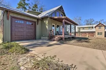 Mökkimajoitus Shoreline Home W/ Boat Dock & Fire Pit In Shelby!