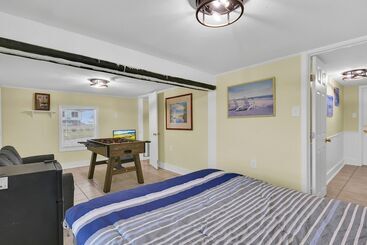 بيت ريفى Wraparound Beach View Deck: Jamaica Beach Home