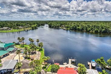 بيت ريفى Homosassa River Home W/ Private Boat Ramp & Kayaks