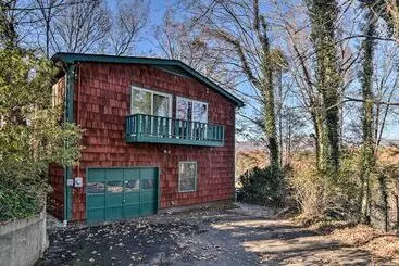 Mökkimajoitus Nature S Retreat  W/ Hot Tub: 7 Mi To Bryson City