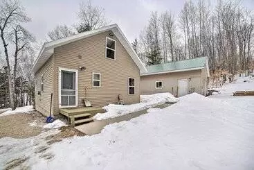 Cottage Manistique Cabin W/ Grill   Near Thunder Lake