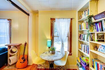 קוטג'' Petfriendly Canaan Home Near Queechy Lake!