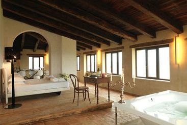 Hotel Castello Di Semivicoli