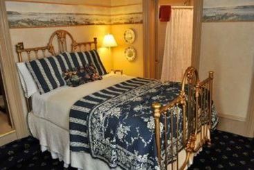 White Swan Inn Bed & Breakfast