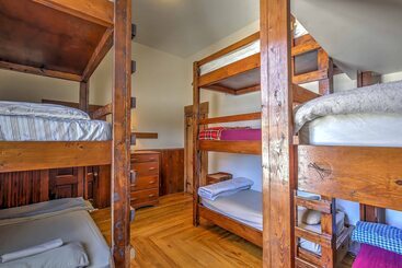 茅舍 East Burke Home On Kingdom Trails: Near Ski Resort