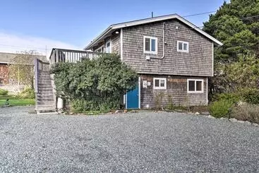 Mökkimajoitus Private Rockaway Beach Retreat: 2 Blocks To Ocean!