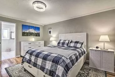 コテージ Charming Hillsboro Home W/ Yard, Dogs Welcome