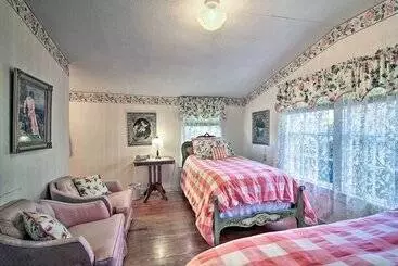 コテージ Historic Grape Arbor House < 2 Blocks To Main St