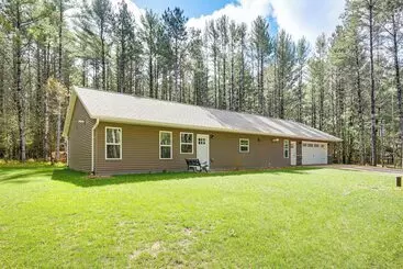 コテージ Wisconsin Cabin Hideaway: 3 Mi To Lakes