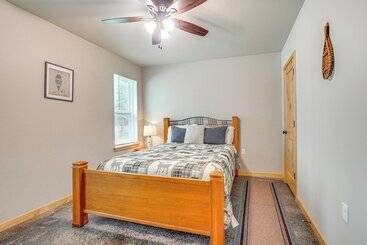 קוטג'' Wisconsin Cabin Hideaway: 3 Mi To Lakes