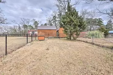 Mökkimajoitus Jefferson Retreat W/ Backyard < 1 Mi To Lake!