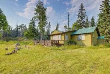 Mökkimajoitus Hike, Bike & Boat: Cabin W/ Dock On Seeley Lake!