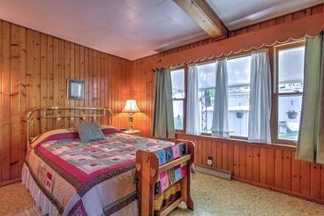 Spruce Haven  Cottage: Walk To Mississippi River!