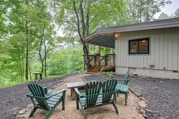 Sweet Birch  Bryson City Cottage W/ Views