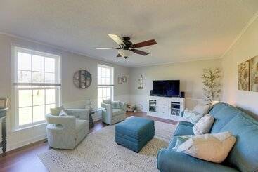 コテージ The Willowberry House  With Deck & Grill!