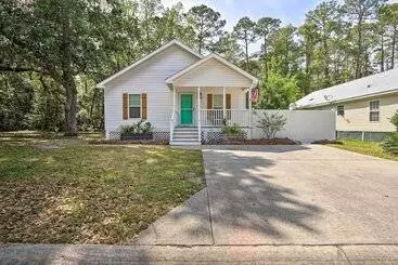 コテージ Patio & Gas Grill: Charming Bluffton Escape!