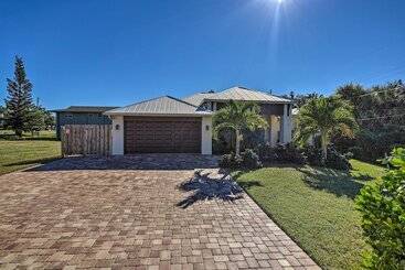 Hus på landet Chic Cocoa Beach Oasis W/ Pool   Steps To Shore!
