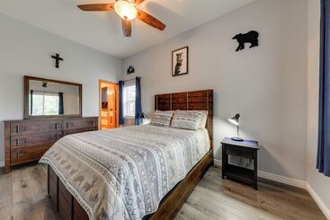 별장 Majestic Pines  Ruidoso Retreat W/ New Hot Tub!