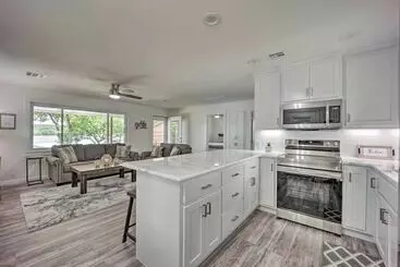 Dom wiejski Charming Grand Lake House W/ Dock & Fire Pit!