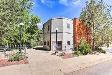 コテージ Historic Dtwn Loveland Home: Expansive Patio!
