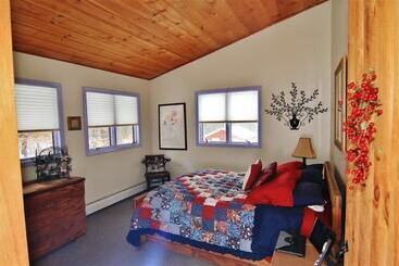 コテージ South Londonderry Home, Walk To Magic Mtn Ski Area