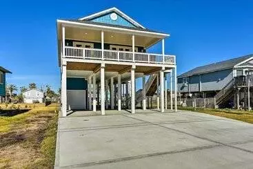 コテージ < 1 Mi To Coast: Jamaica Beach Home W/ Pool Access