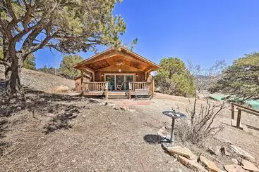 Mökkimajoitus 4 Season Mountain Escape With Breathtaking View!