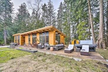 Hus på landet Gold Bar Cabin On Skykomish River: Heated Swim Spa