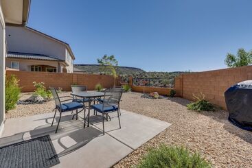 Hus på landet Patio, Game Room & Pool Access: Washington Gem