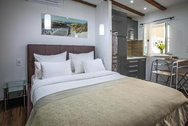 Bed & Breakfast Theatre Luxury Rooms