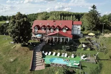 ペンション Okrągłe Resort Ski & Safari