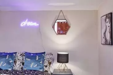 Residenssi Big 3bed 2bath House Tropical Oasis Pet Friendly!