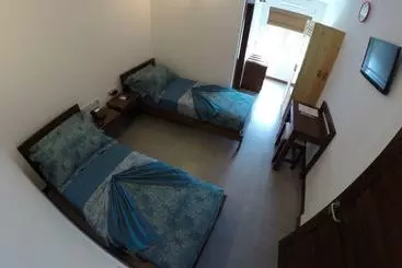 هتل Ariston Dhangethi Inn