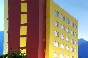 Lemon Tree Hotel, Katra