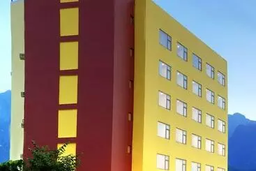 Lemon Tree Hotel, Katra