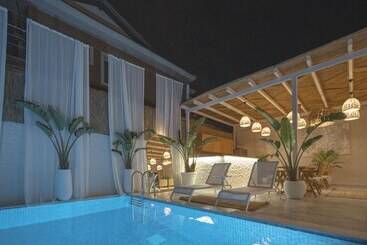 Bed and Breakfast Voger Alacatı Koyici