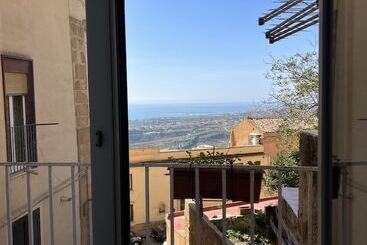 צימר Calua Luxury Museum