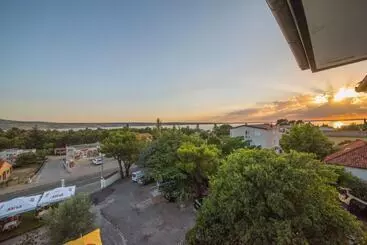 ホテル Ul. Dr. Franje Tuđmana 71