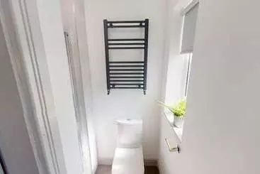 Residenssi Stunning City Centre Uni Town House